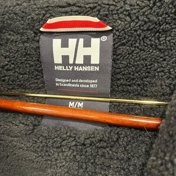 Helly Hansen winter parka - Picture 3 of 6